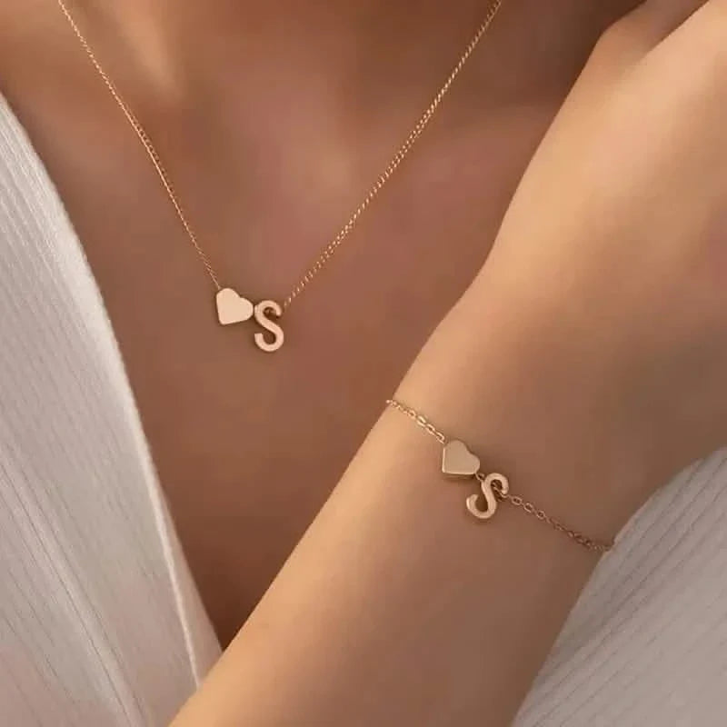 2-Piece Set: Metal Heart And English Letter Necklace And Bracelet