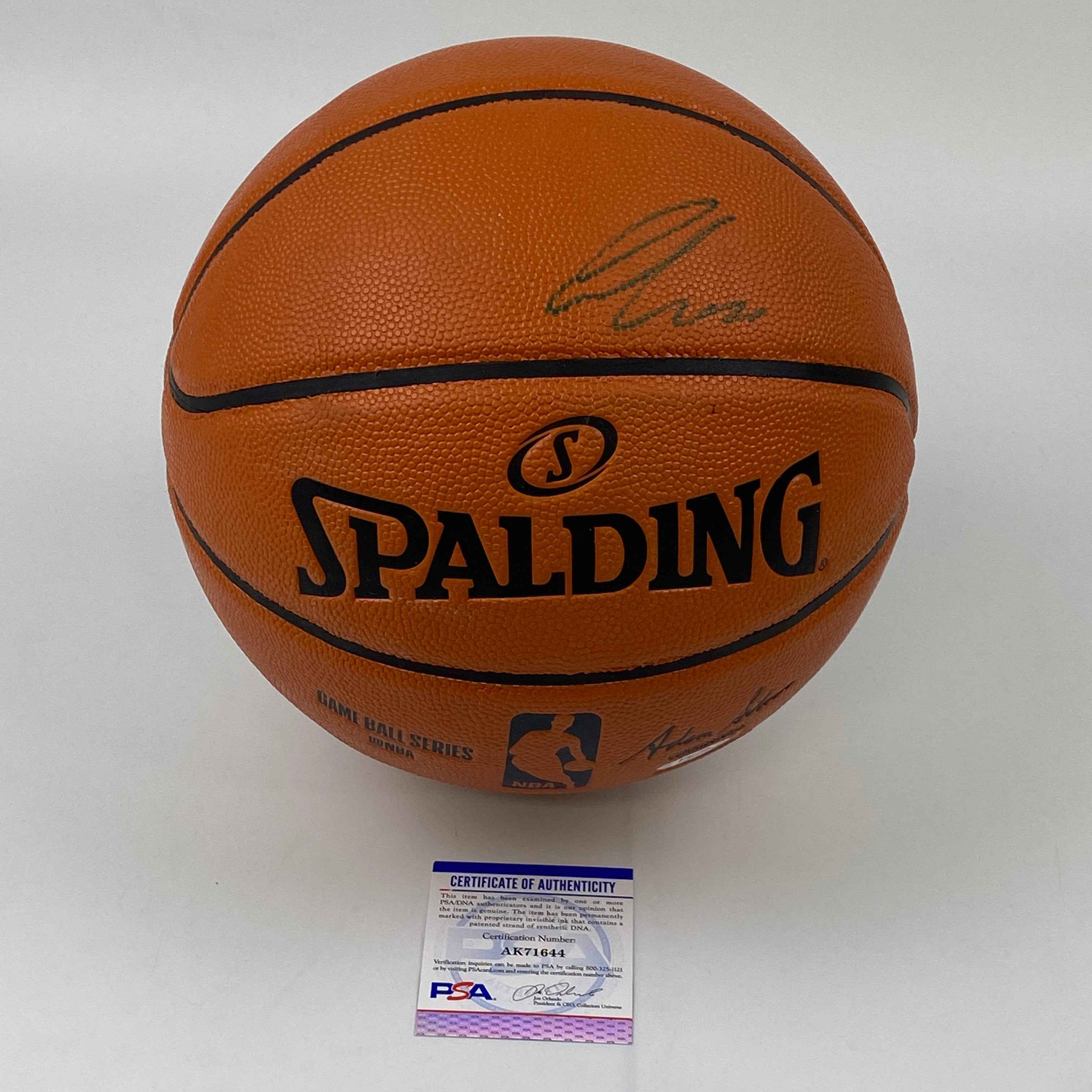 Autographed/Signed Luka Doncic Dallas Mavericks Spalding Full Size FS Basketball PSA/DNA COA