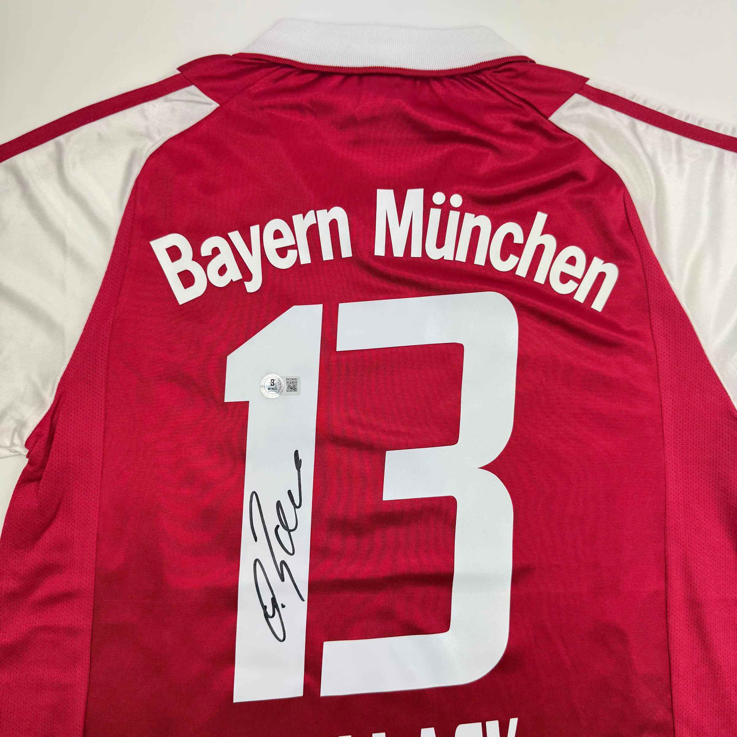 Autographed/Signed Michael Ballack FC Bayern Munich Red Soccer Futbol Jersey Beckett BAS COA