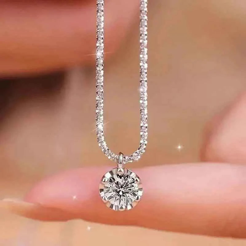 Sparkling Wave-Shaped Six-Claw Single Zirconia Pendant Necklace
